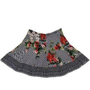 White House black market skirt women’s size 8